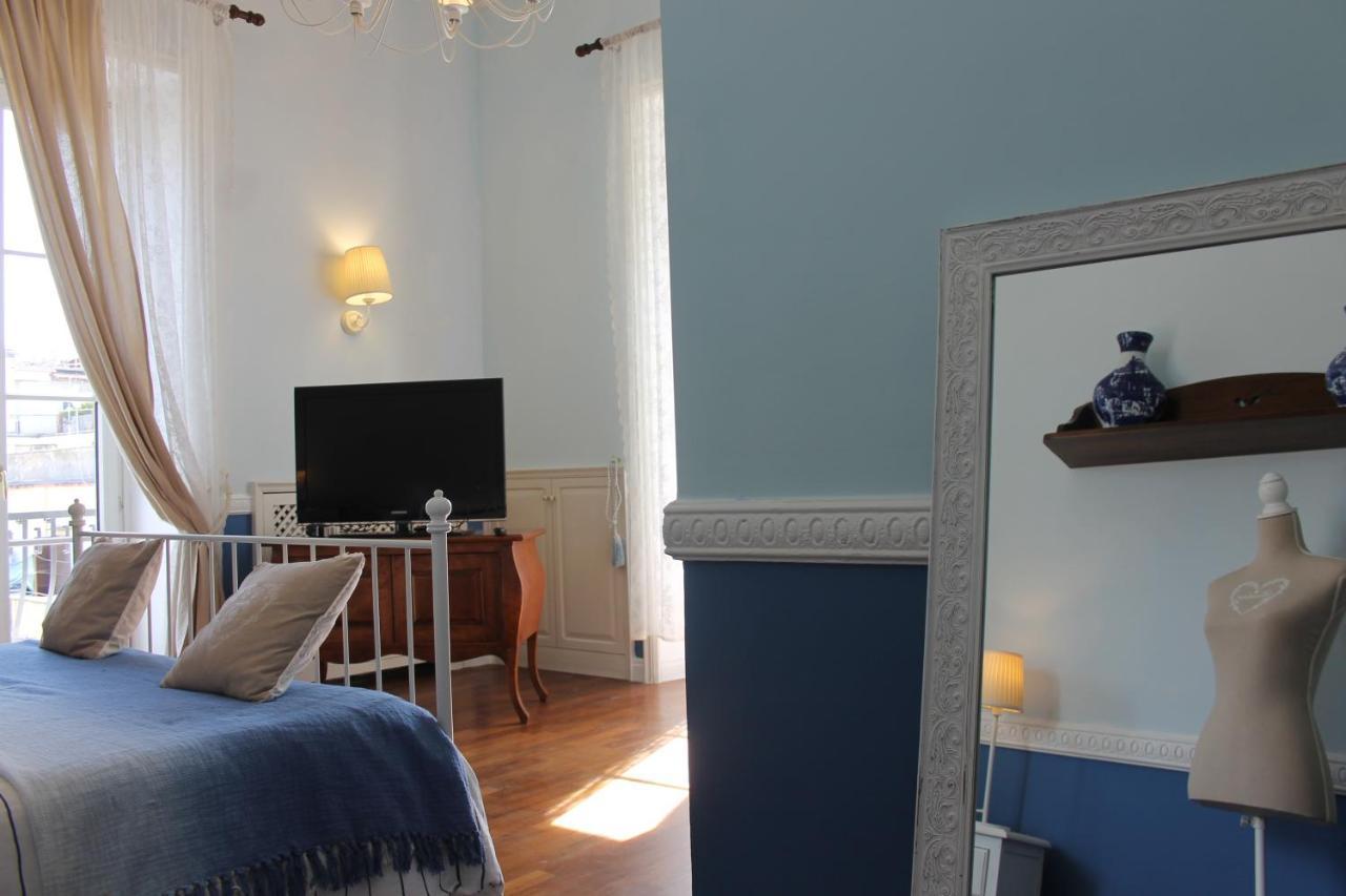 B&B Le Sorelle Наполи Екстериор снимка